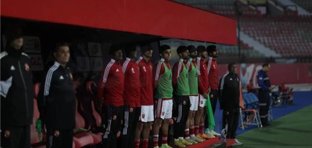 بدلاء الأهلي أمام طلائع الجيش في الدوري.. كهربا يجاور طاهر