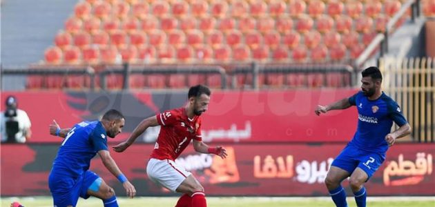 الأهلي يواجه سيراميكا كليوباترا للابتعاد بصدارة الدوري قبل موقعة الوداد